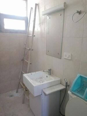 Bathroom in 3 BHK Apartment at Aravali View Rail Vihar, Sector 56 – for Rent
