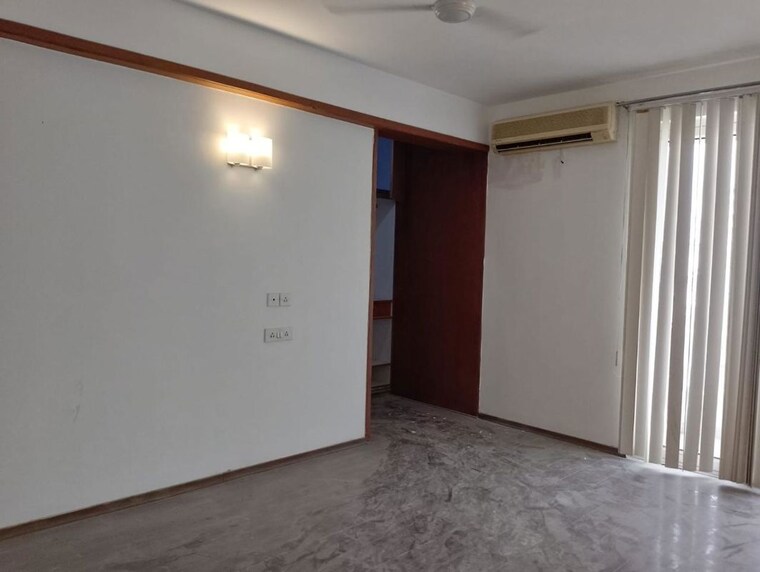 Room, aravali-view-rail-vihar 3 Bedroom 2400 Sq.Ft. Apartment In Sector 56 Gurgaon 10557590