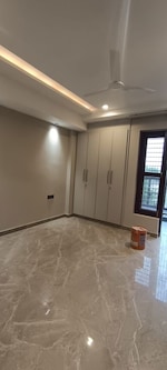 3 BHK + Prayer Room 180 Sq.Yd. Builder Floor in BPTP District 3