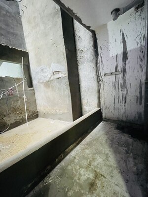 Attached Bathroom in 2 BHK Builder Floor at Sector 73 – for Sale