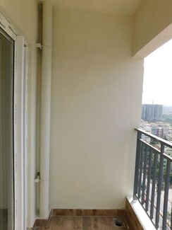 3 BHK + Prayer Room Apartment For Rent in Mahindra Ashvita