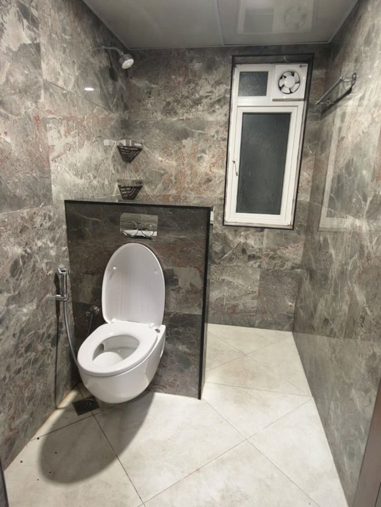 Bathroom, sumadhura-olumpus 3 Bedroom 2010 Sq.Ft. Apartment In Nanakramguda Hyderabad 10557689