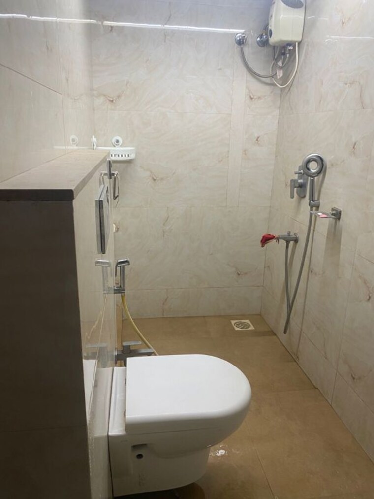 Bathroom, rustomjee-azziano-wing-k 2 Bedroom 600 Sq.Ft. Apartment In Thane West Thane 10557698