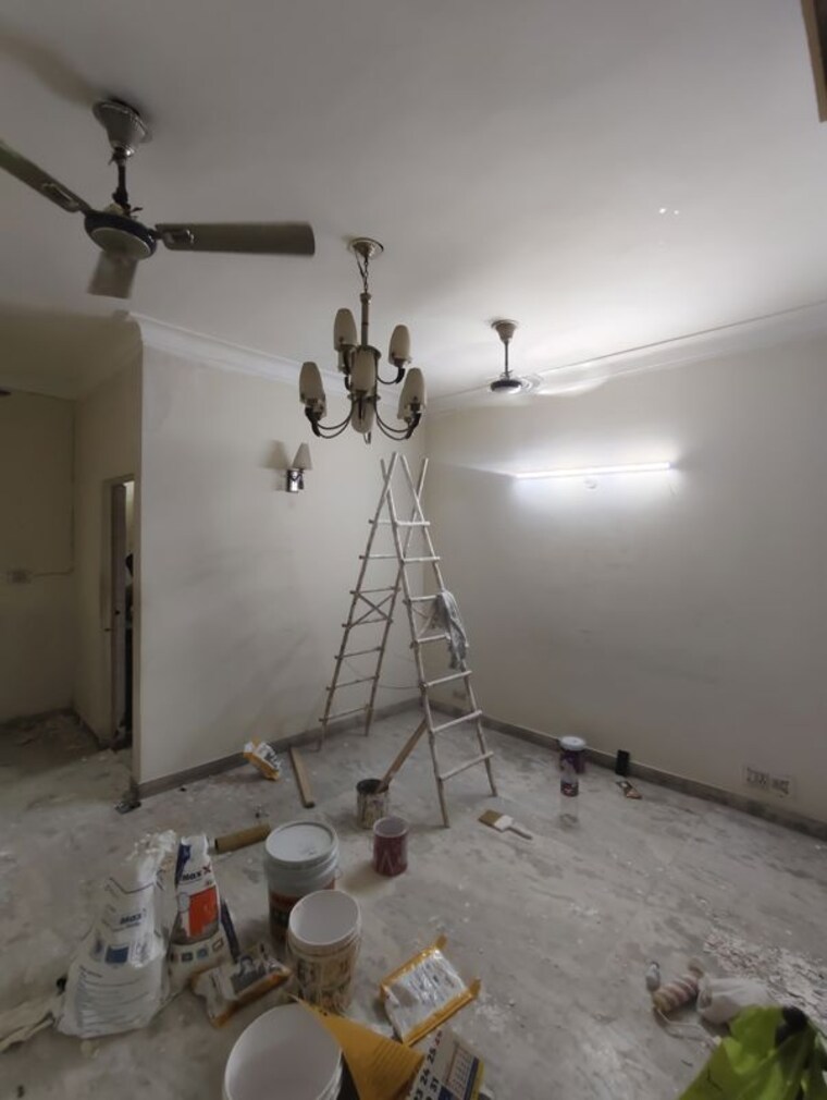 Bathroom, malviya nagar 2 Bedroom 100 Sq.Yd. Builder Floor In Malviya Nagar Delhi 10557711