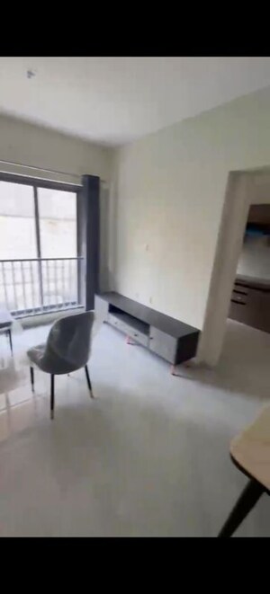 Team Area in 1 BHK Apartment at Veena Synergy, Andheri East – for Rent