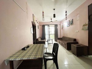 Team Area in 3 BHK Apartment at Naranpura – for Sale