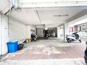 Parking in 3 BHK Apartment at Naranpura – for Sale