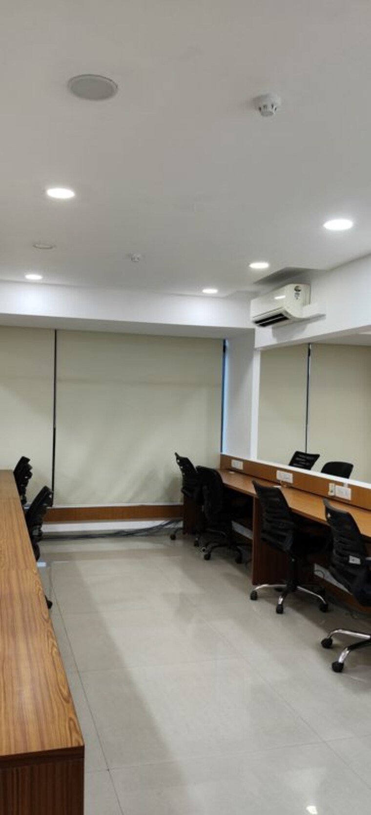 Team Area, peninsula-heights Commercial Office Space 1700 Sq.Ft. In Andheri West Mumbai 10557744