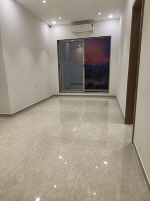 Room in 2 BHK Apartment at Ellora Urban Palace, Kharghar – for Sale