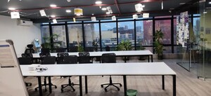  Office Space For Rent in Peninsula Plaza, Andheri West