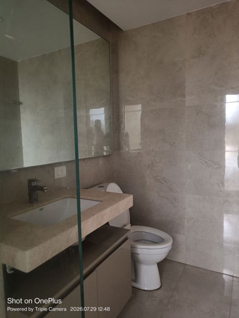 Bathroom, hiranandani-estate 3 Bedroom 1150 Sq.Ft. Apartment In Ghodbunder Road Thane 10557256