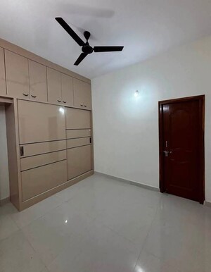 Room in 3 BHK Apartment at Lansum El Dorado, Narsingi – for Rent