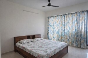 Bedroom in 3 BHK Apartment at Dosti Eastern Bay, Wadala – for Rent