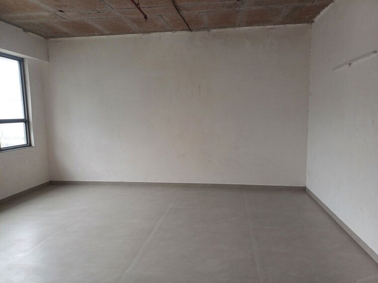 Room, dilip-makskap-centre Commercial Office Space 355 Sq.Ft. In Andheri West Mumbai 10557777