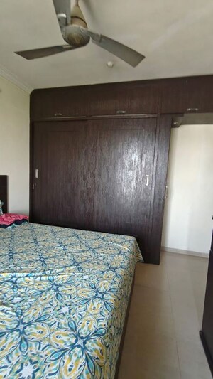 Bedroom in 3 BHK Apartment at Chembur – for Rent