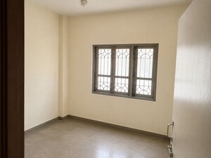 Room in 2 BHK Apartment at Nandanvan – for Rent
