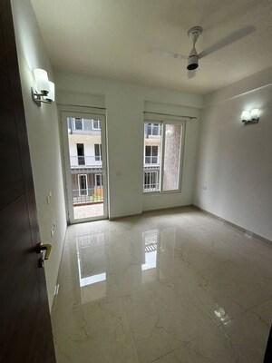3 BHK Apartment For Rent in Smart World Orchard, Sector 61