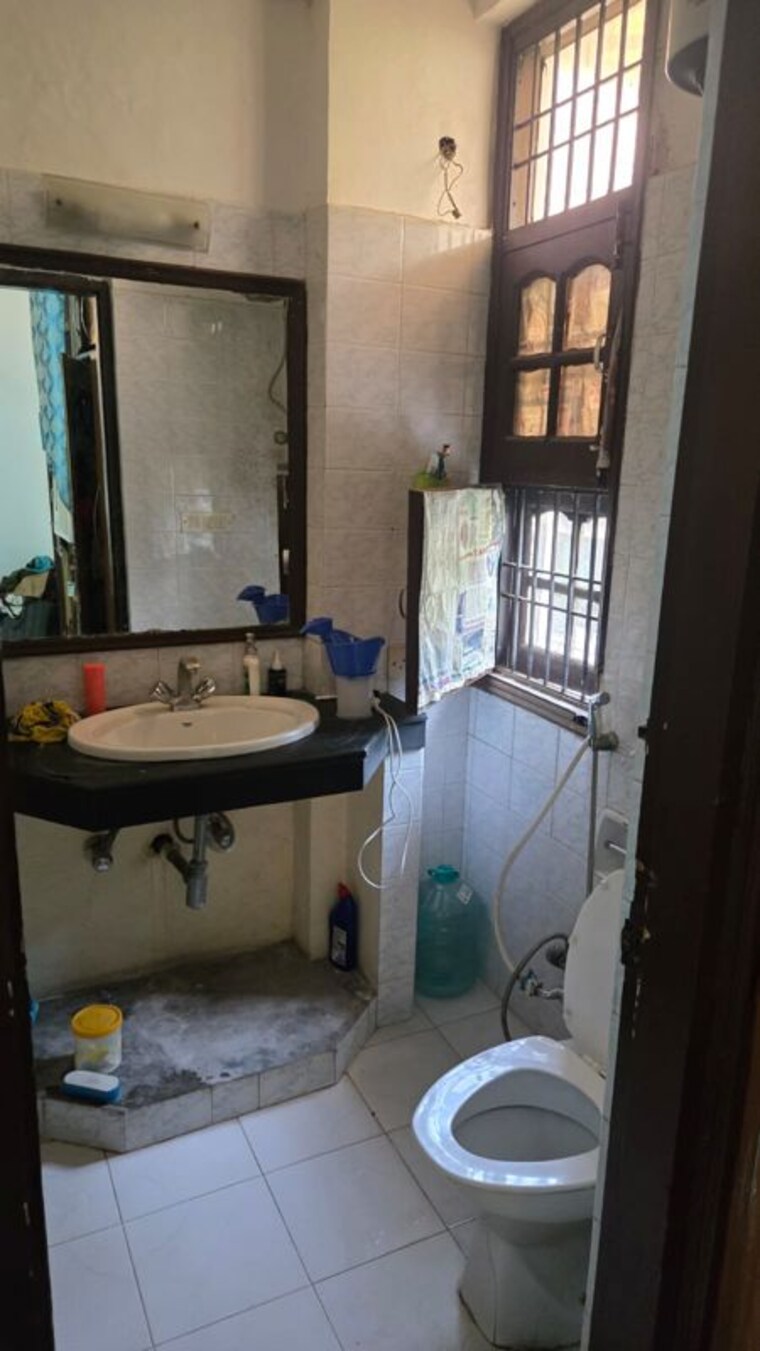 Kitchen, kohli-one-malibu-town-plot 3 Bedroom 240 Sq.Ft. Builder Floor In Sector 47 Gurgaon 10557825