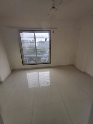 Bedroom in 2 BHK Apartment at Chembur – for Rent