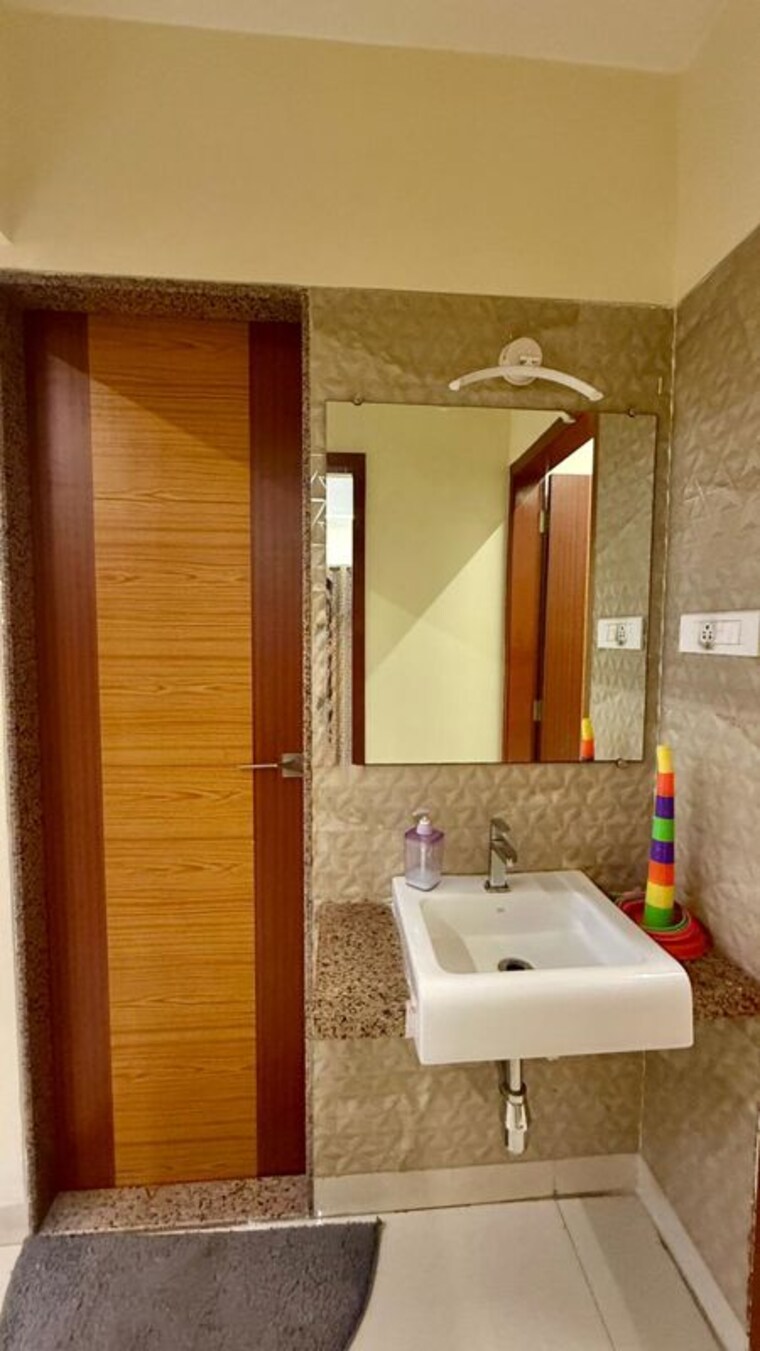 Bathroom, paradise-lifespaces-sai-world-city 4 Bedroom 2500 Sq.Ft. Apartment In New Panvel Navi Mumbai 10557843