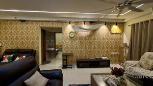Furnished Amenities in 4 BHK Apartment at Paradise Lifespaces Sai World City, New Panvel – for Rent