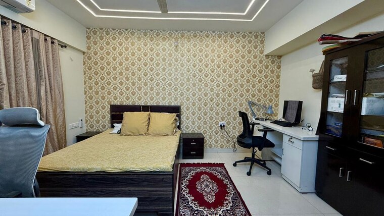 Team Area, paradise-lifespaces-sai-world-city 4 Bedroom 2500 Sq.Ft. Apartment In New Panvel Navi Mumbai 10557843
