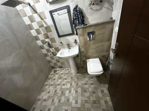 Team Area in 3 BHK Builder Floor at Palam Vihar Residents Association, Palam Vihar – for Rent