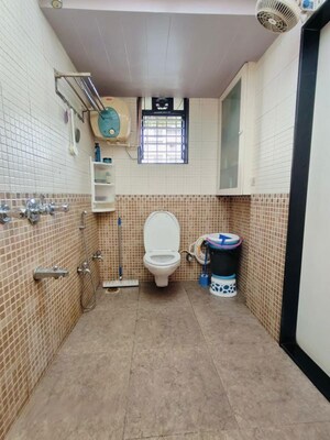 Bathroom in 3 BHK Apartment at Sindhi Society, Chembur – for Sale