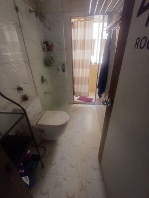 Bathroom in 3 BHK Apartment at Kalpataru Immensa, Kolshet Road – for Rent