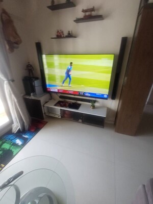 Furnished Amenities in 3 BHK Apartment at Kalpataru Immensa, Kolshet Road – for Rent