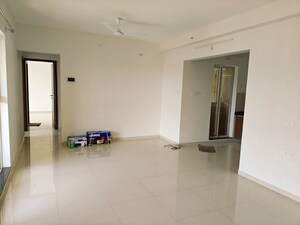Room in 3 BHK Apartment at Pride Purple Park Astra, Hinjewadi – for Rent