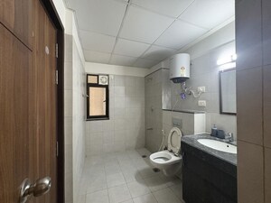 Bathroom in 3 BHK Builder Floor at Palam Vihar Residents Association, Palam Vihar – for Rent
