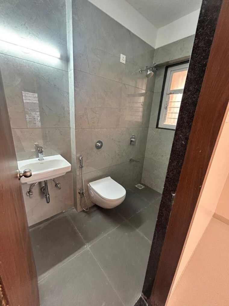 Bathroom, badhekar-arunali 2 Bedroom 1070 Sq.Ft. Apartment In Kothrud Pune 10557887
