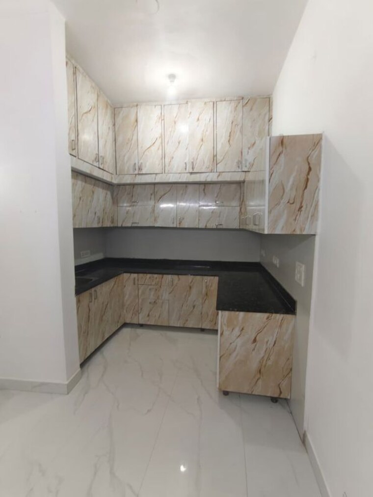 Kitchen, malviya nagar 2 Bedroom 100 Sq.Yd. Builder Floor In Malviya Nagar Delhi 10557896