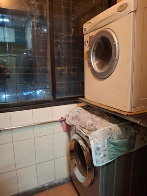 Bathroom in 2 BHK Apartment at Sunrise Tower Malad, Malad East – for Rent