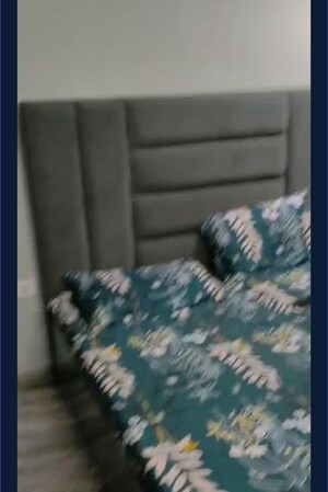 Parking in 3 BHK Independent House at Dwarka Complex, Sector 16 – for Sale