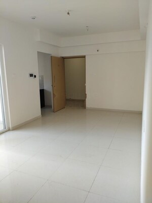Room in 2 BHK Apartment at Godrej Nurture Pune, Mamurdi – for Rent