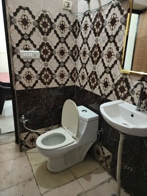 2 BHK Builder Floor For Rent in Auram Floor, South City 2