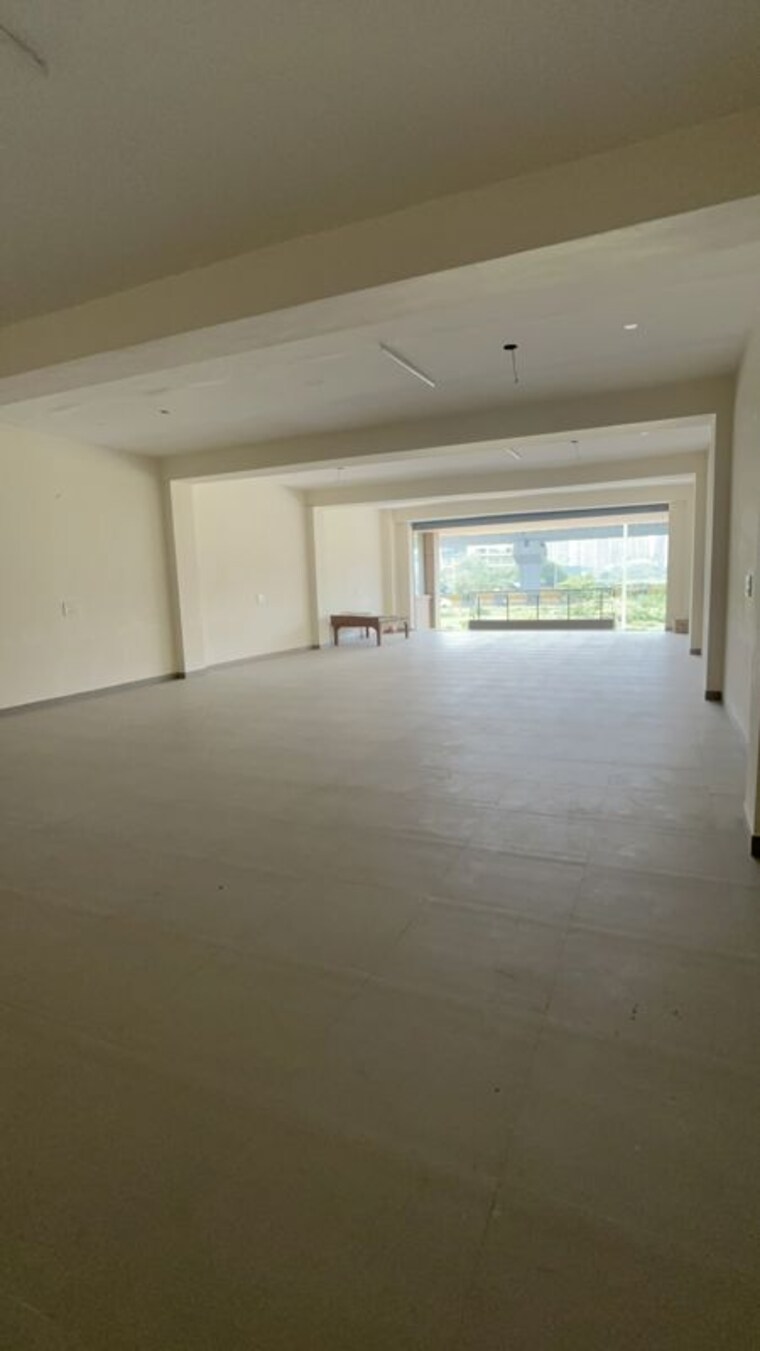 Team Area, sector 110 Commercial Office Space 6500 Sq.Ft. In Sector 110 Gurgaon 10557905