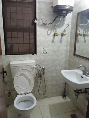 Bathroom in 2 BHK Apartment at Sushant Vyapaar Kendra, Sector 43 – for Rent