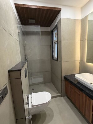 Bathroom in 4 BHK Builder Floor at Palam Vihar Residents Association, Palam Vihar – for Rent