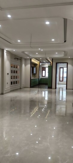 4 BHK + Prayer Room,Servant Room Builder Floor For Sale in Sector 89