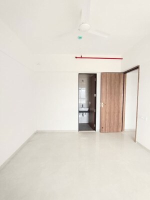 Room in 2 BHK Apartment at Nyati Exuberance 1, Undri – for Rent