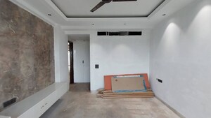 4 BHK Builder Floor For Rent in Sector 21