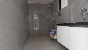 Parking in 4 BHK Builder Floor at Sector 21 – for Rent