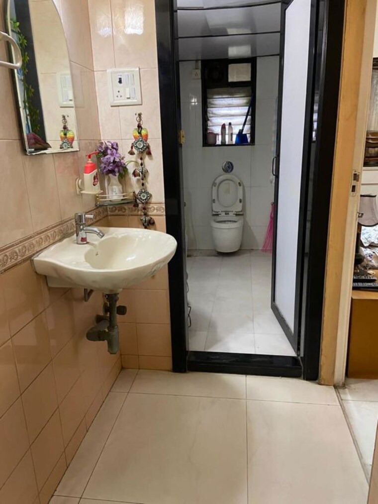 Bathroom, vikash-complex-chs 2 Bedroom 910 Sq.Ft. Apartment In Uthalsar Thane 10558022