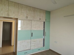 Room in 3 BHK Builder Floor at Sector 22 – for Rent