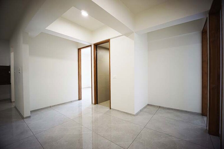 Room, navrangpura 4 Bedroom 2934 Sq.Ft. Apartment In Navrangpura Ahmedabad 10557821
