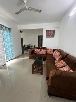 2 BHK Apartment For Rent in Satyam Serenity