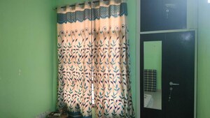 Bedroom in 3 BHK Builder Floor at Sector 23 – for Rent